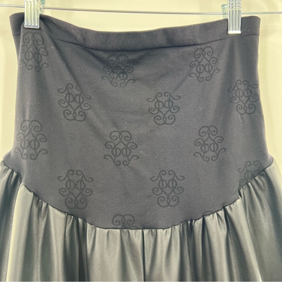 Jessica Simpson NWT Maternity Plus Size Faux Leather Pants size 3X - Picture 5 of 8